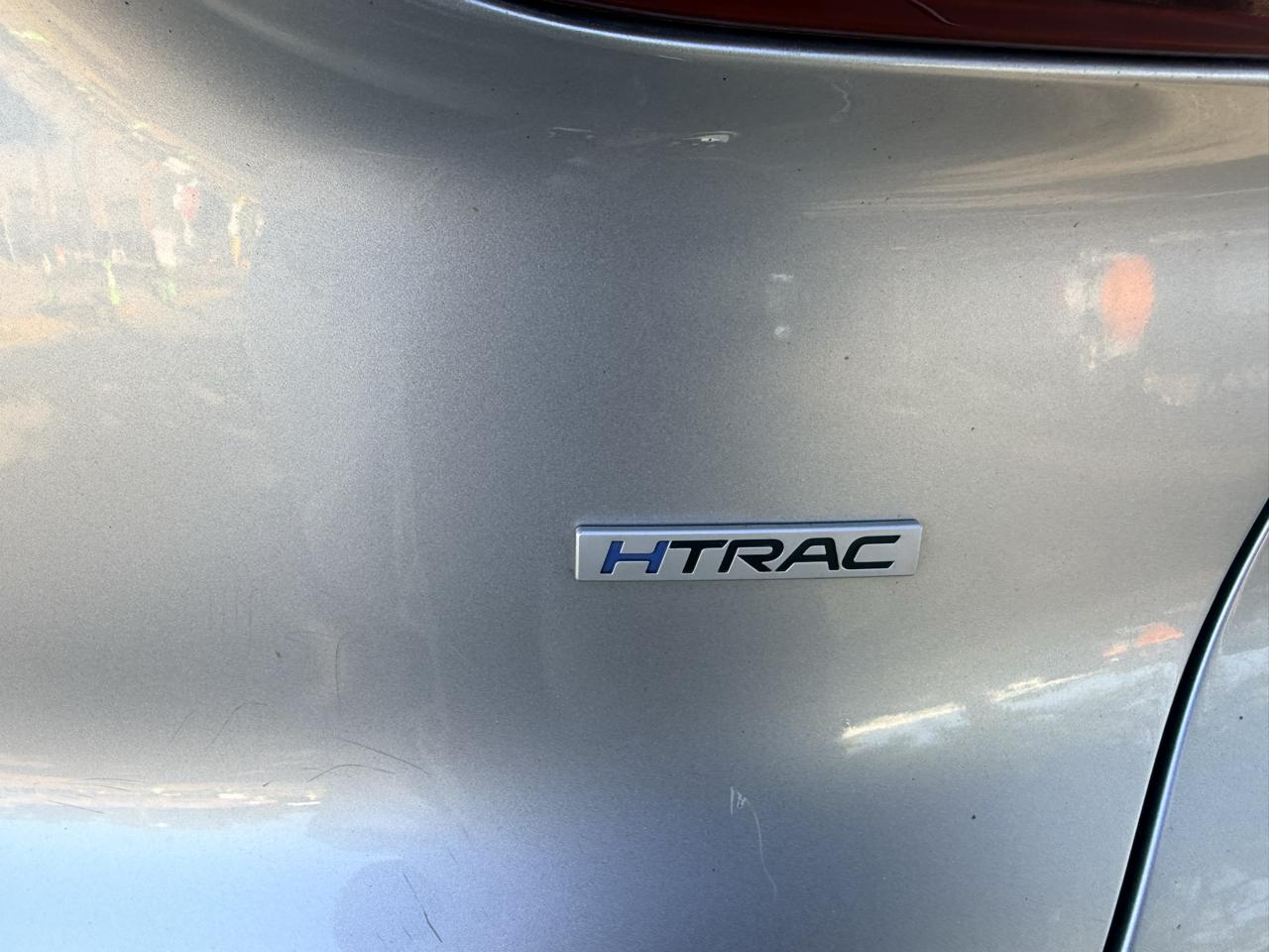 Hyundai Santa Fe SEL 2.4L Auto AWD 2020