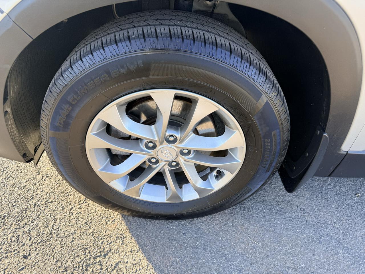 Hyundai Santa Fe SEL 2.4L Auto AWD 2020