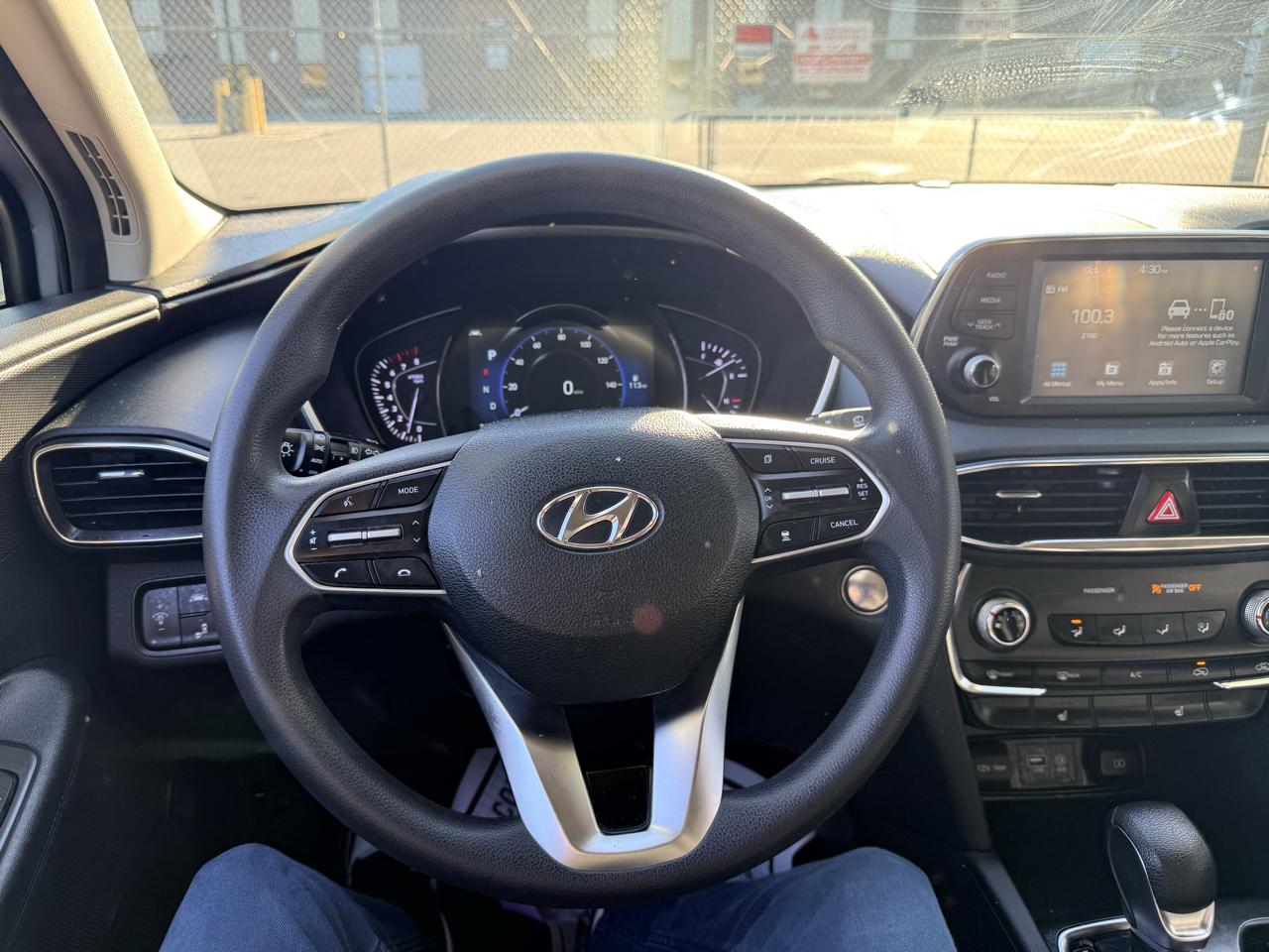 Hyundai Santa Fe SEL 2.4L Auto AWD 2020