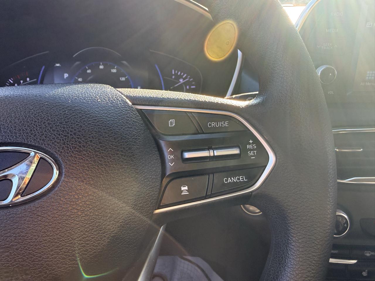 Hyundai Santa Fe SEL 2.4L Auto AWD 2020