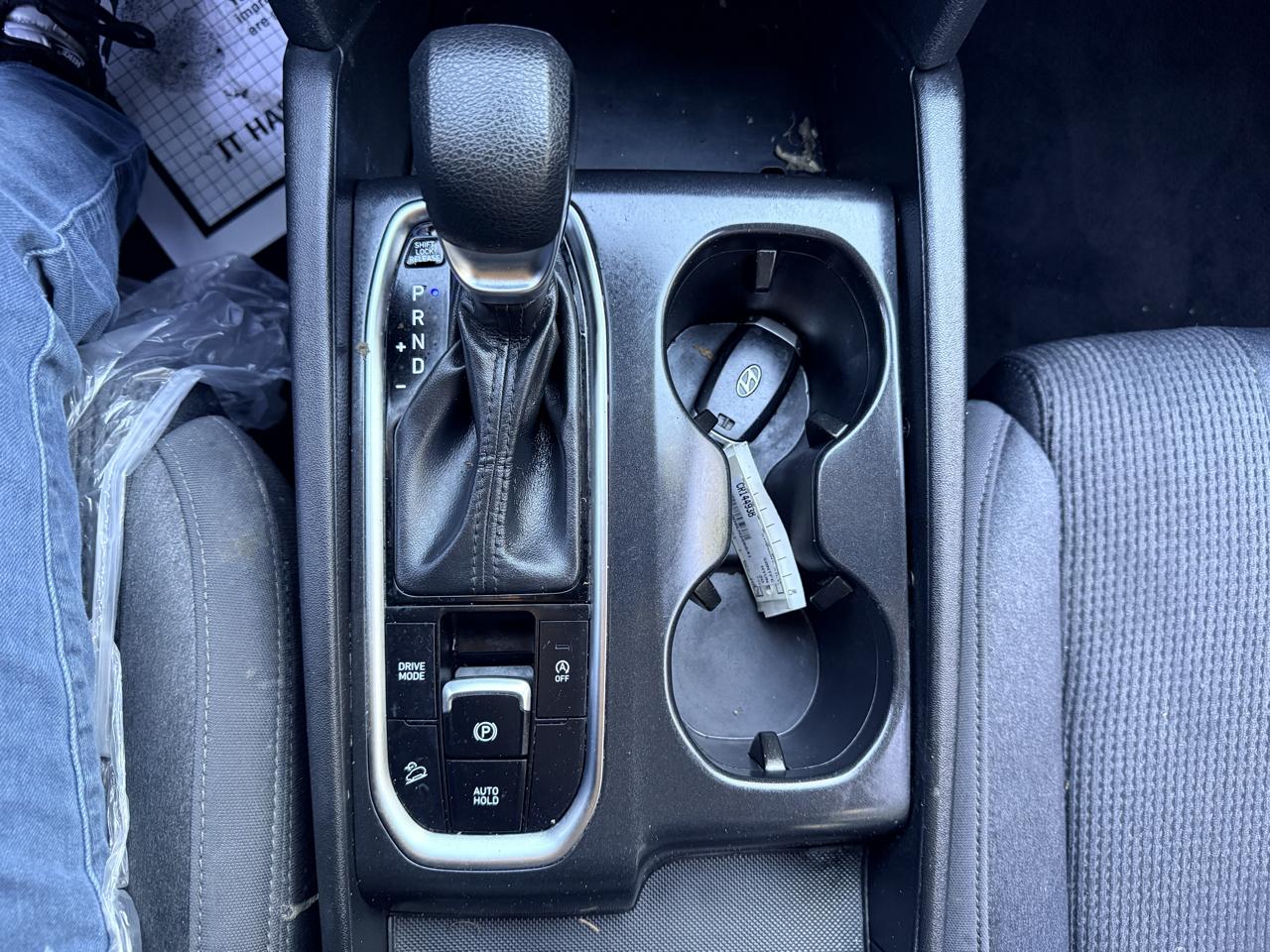 Hyundai Santa Fe SEL 2.4L Auto AWD 2020