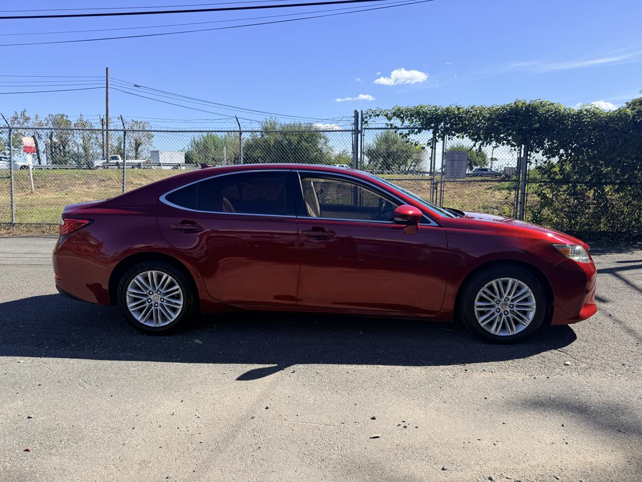 Lexus ES 350 4dr Sdn 2013