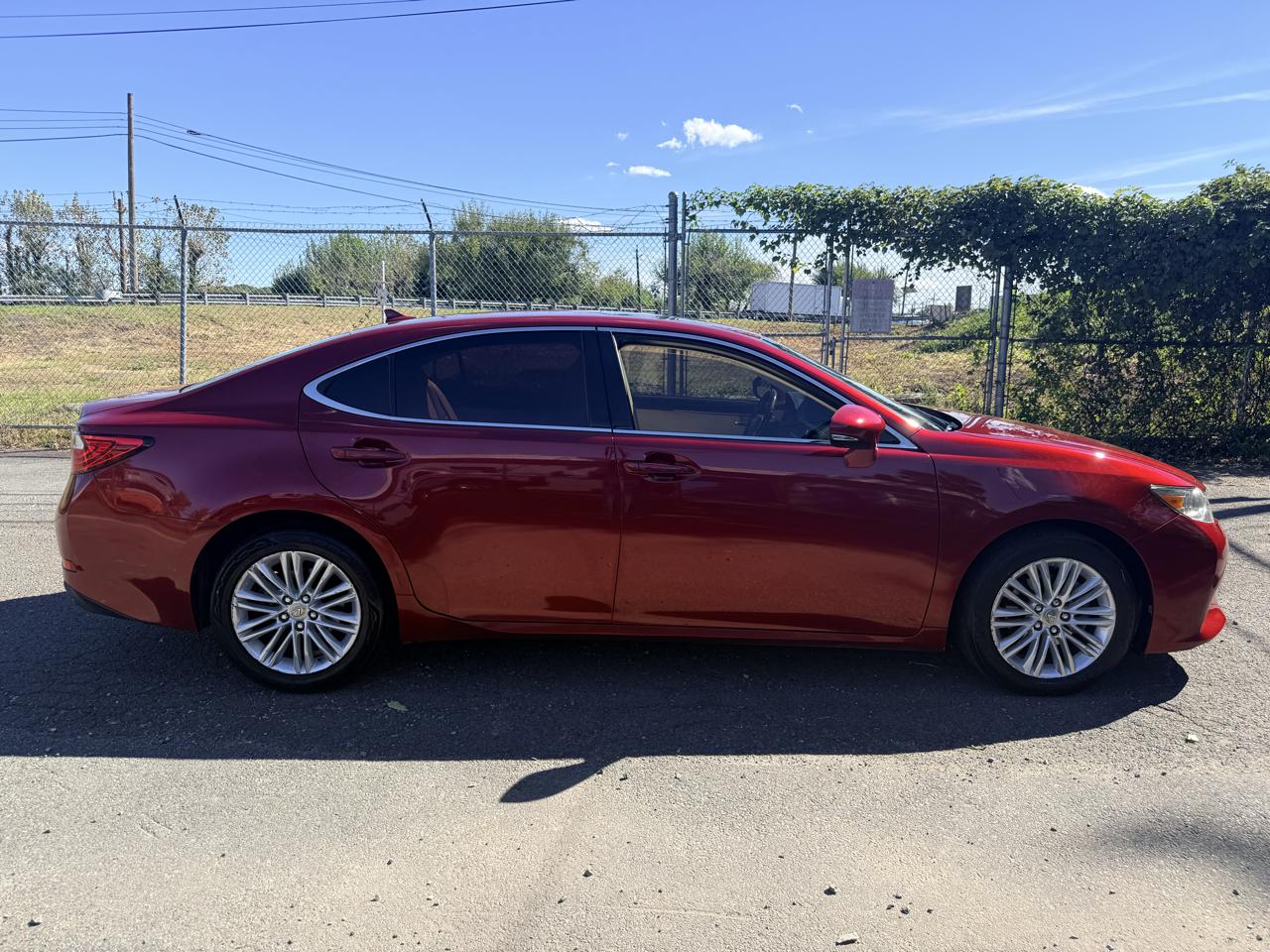 Lexus ES 350 4dr Sdn 2013