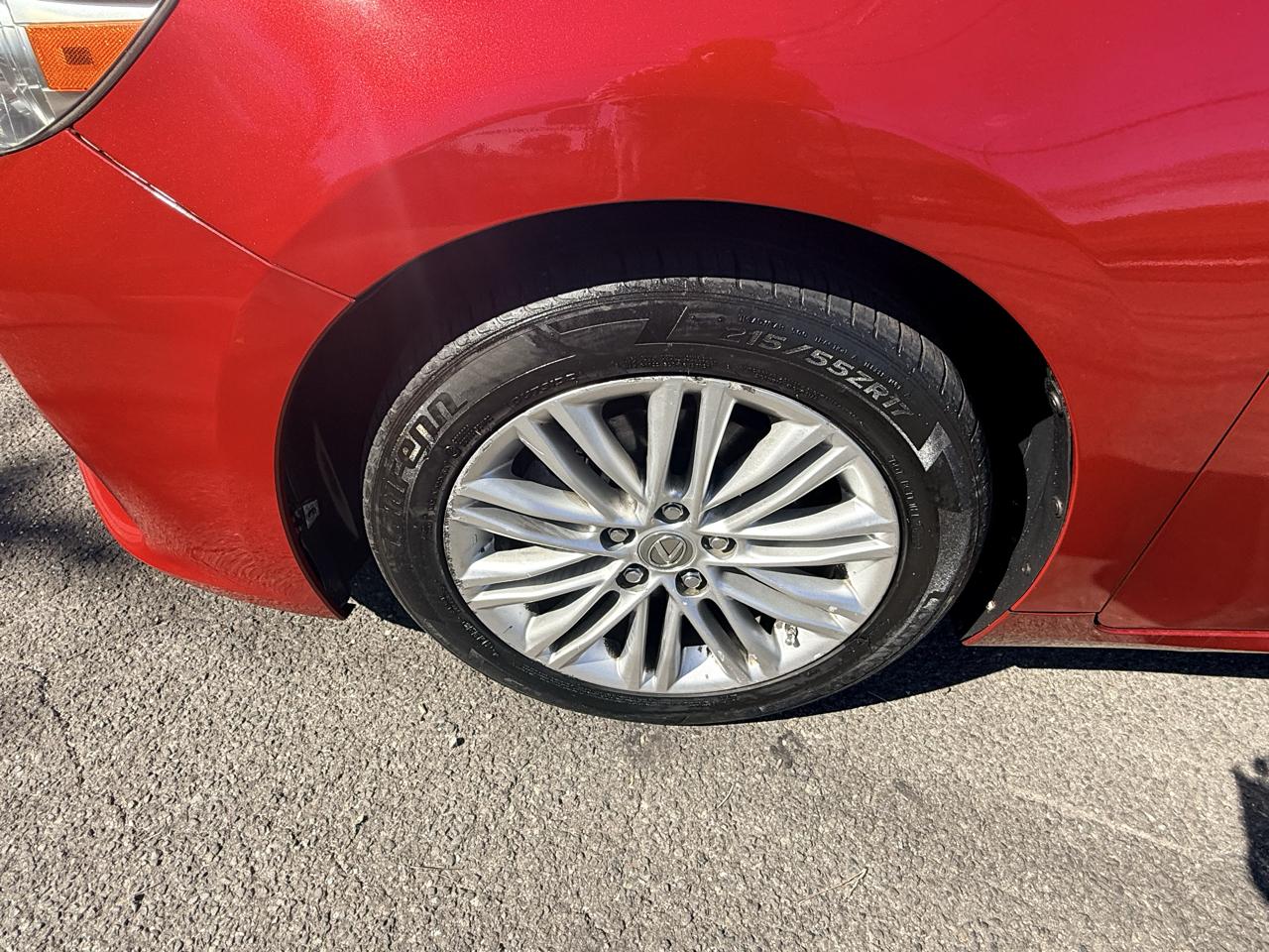 Lexus ES 350 4dr Sdn 2013