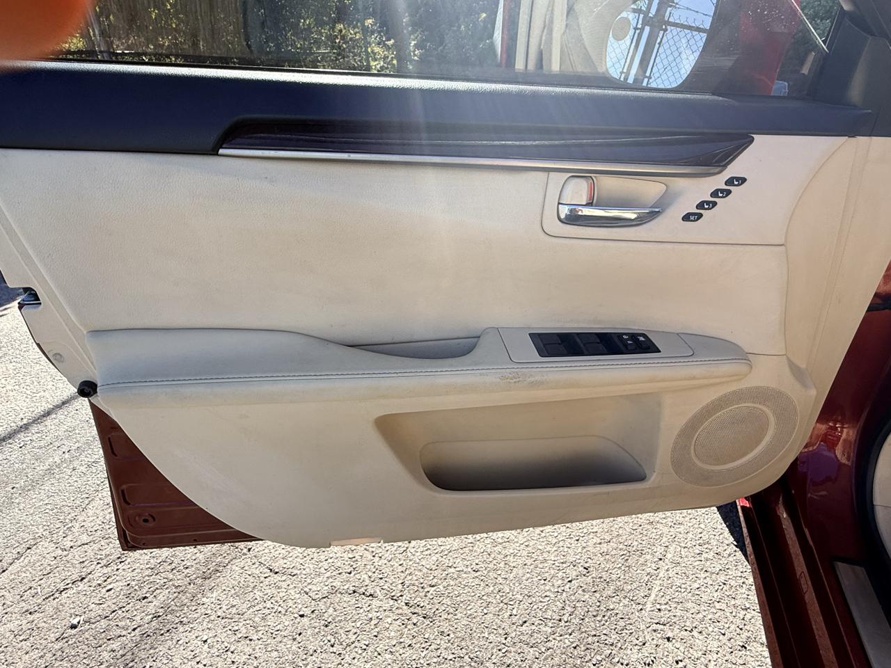 Lexus ES 350 4dr Sdn 2013