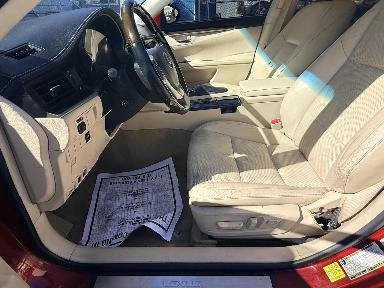 Lexus ES 350 4dr Sdn 2013