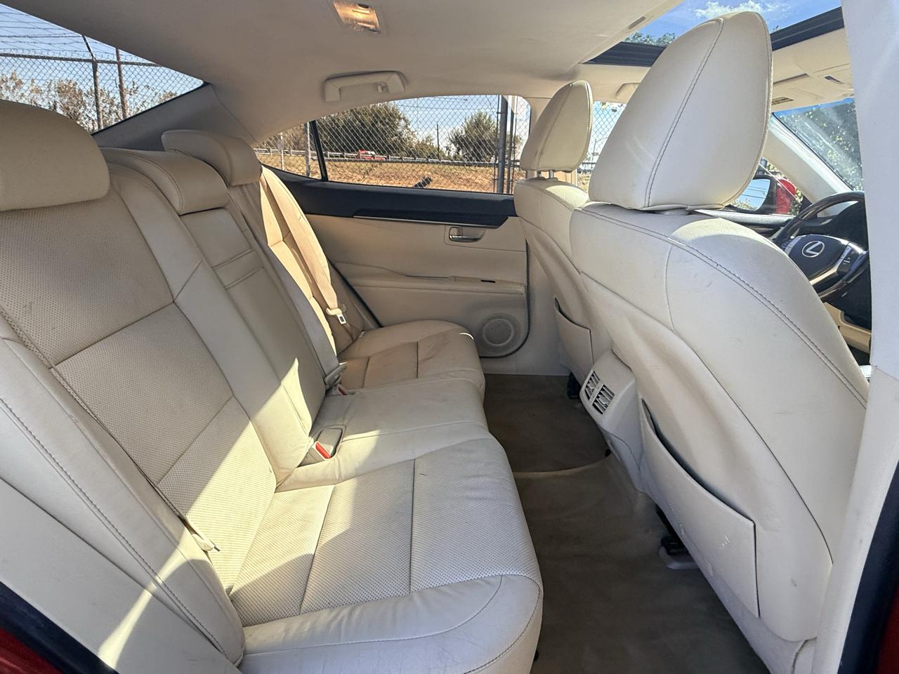 Lexus ES 350 4dr Sdn 2013