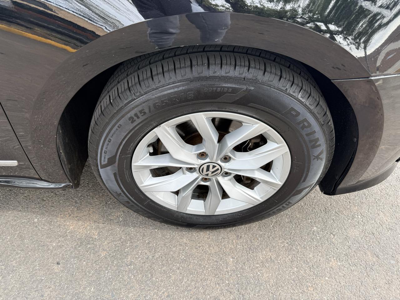 Volkswagen Passat 4dr Sdn 1.8T Auto S PZEV 2016