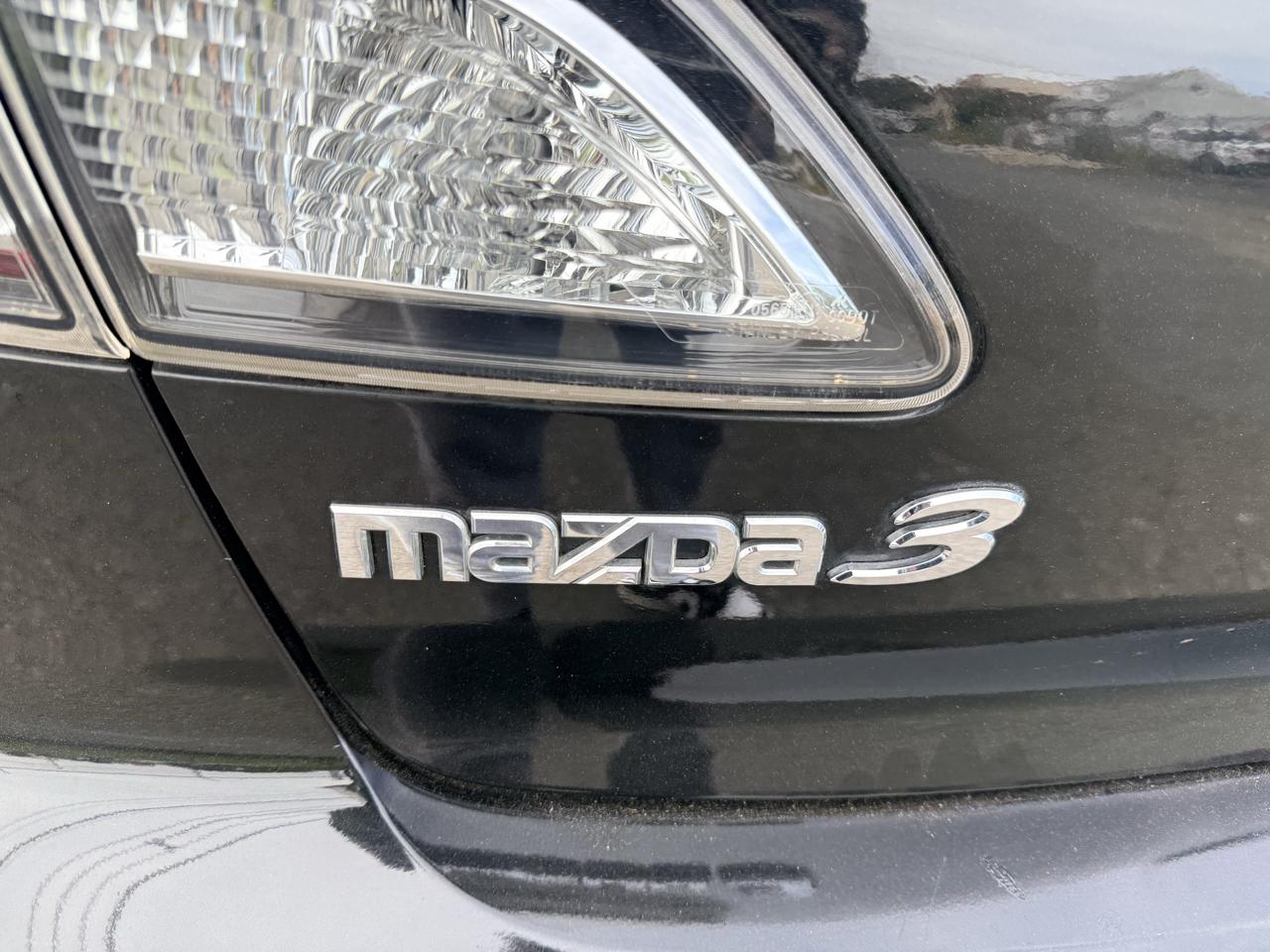 Mazda MAZDA3 4dr Sdn Auto i Sport 2012