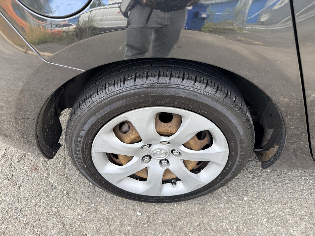 Mazda MAZDA3 4dr Sdn Auto i Sport 2012