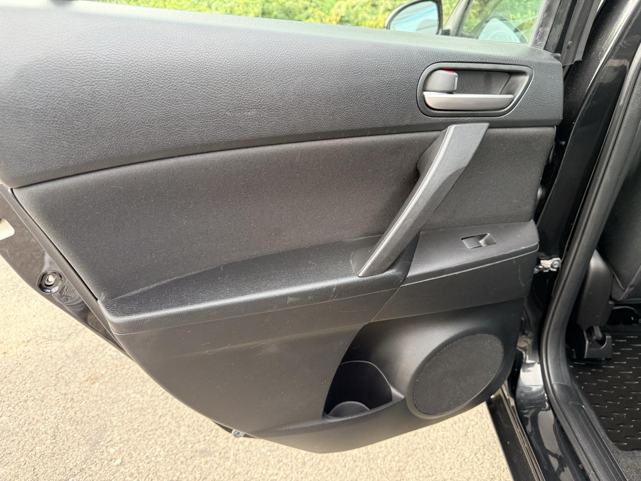 Mazda MAZDA3 4dr Sdn Auto i Sport 2012