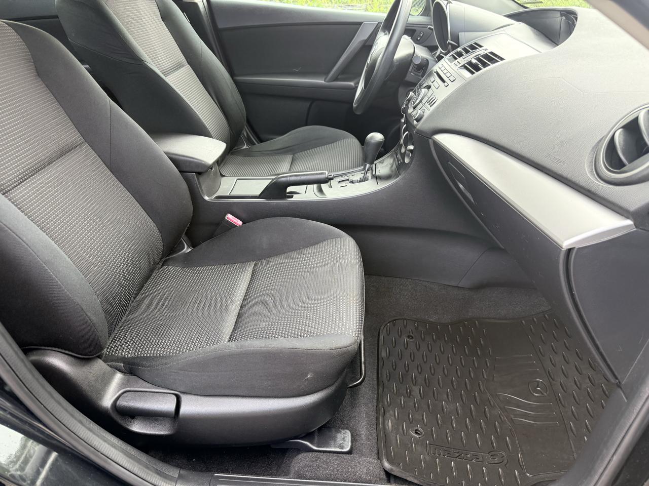 Mazda MAZDA3 4dr Sdn Auto i Sport 2012