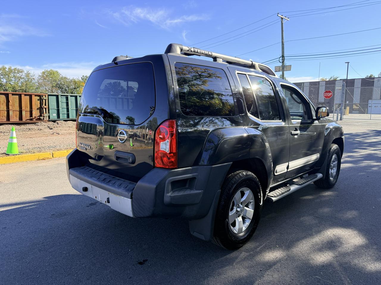Nissan Xterra 4WD 4dr Auto S 2011