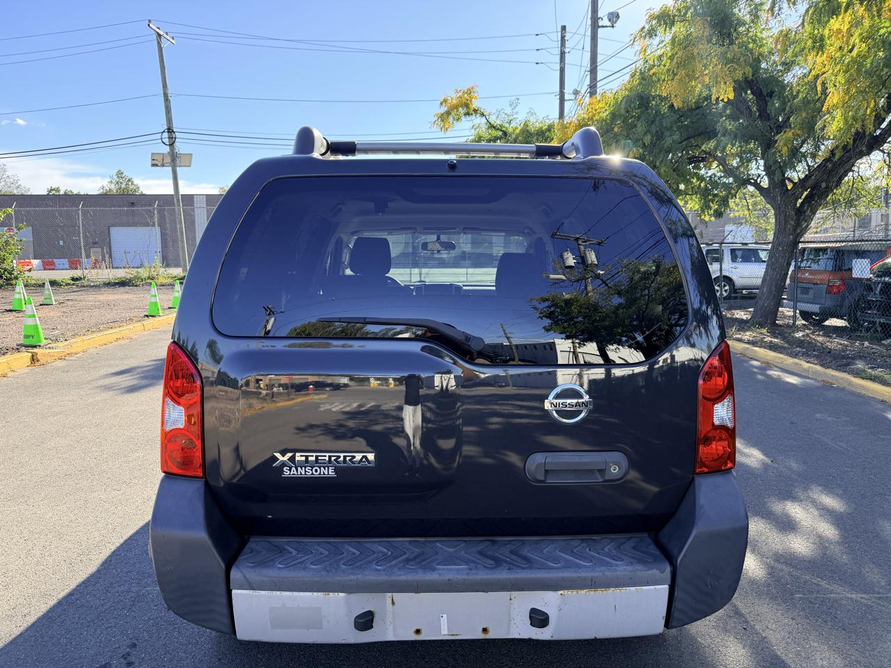 Nissan Xterra 4WD 4dr Auto S 2011