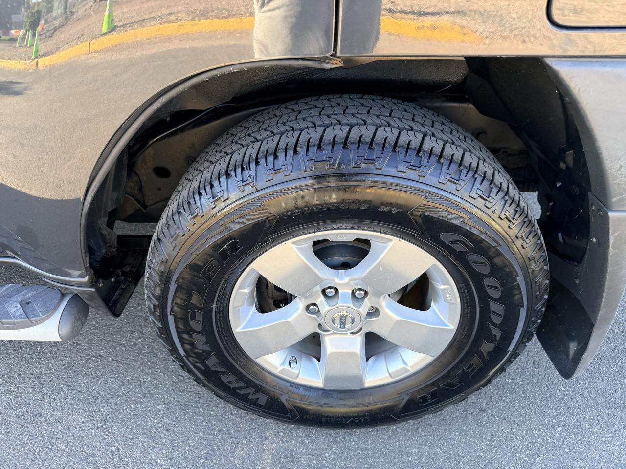 Nissan Xterra 4WD 4dr Auto S 2011