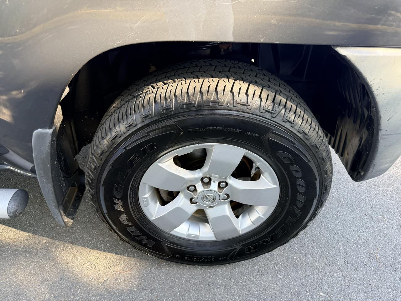 Nissan Xterra 4WD 4dr Auto S 2011