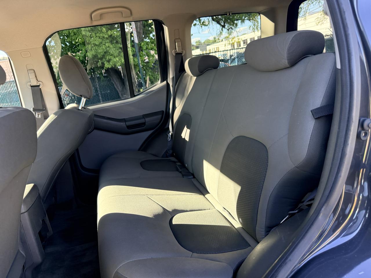 Nissan Xterra 4WD 4dr Auto S 2011