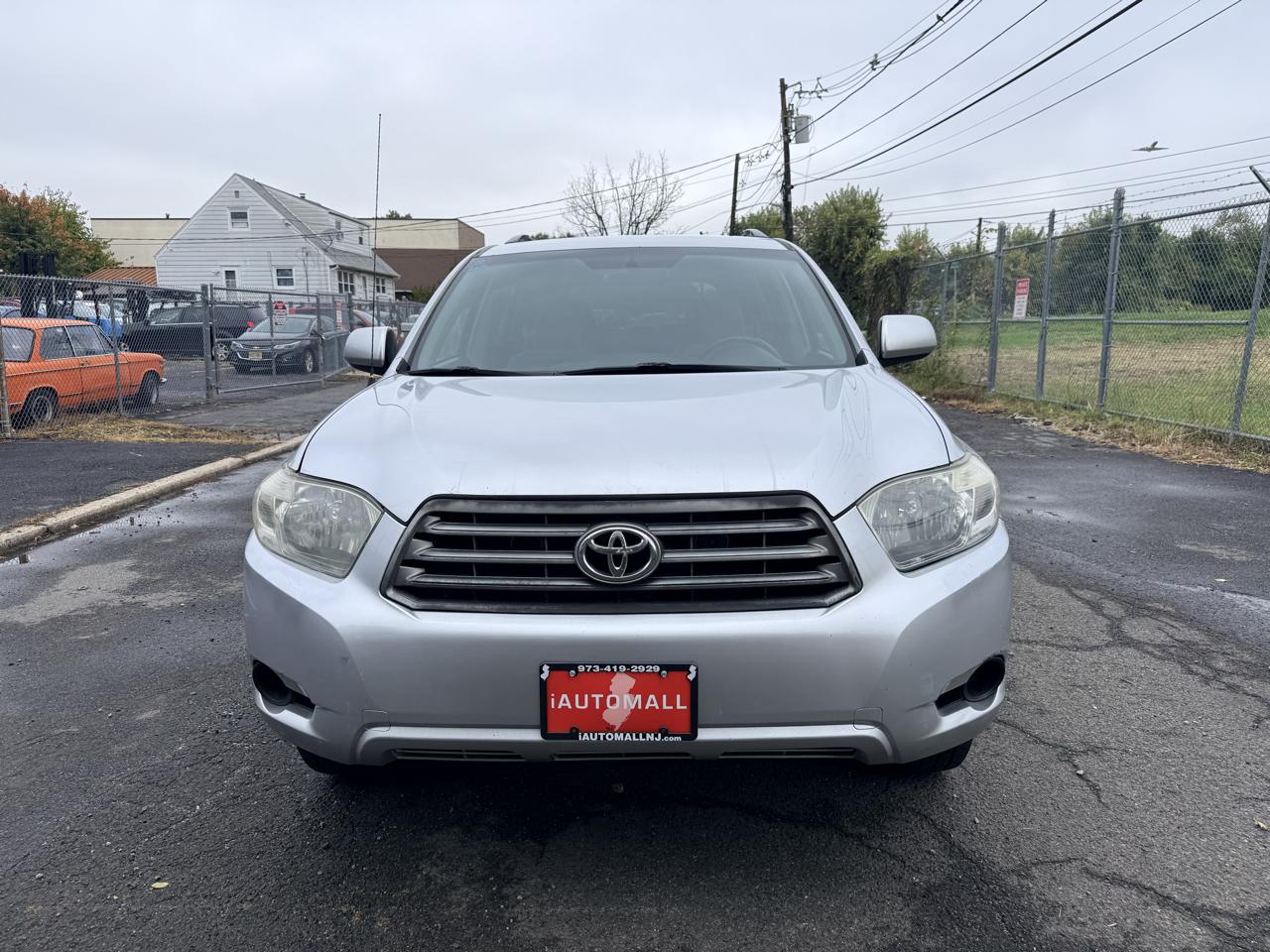 Toyota Highlander 4WD 4dr V6 Base (Natl) 2010