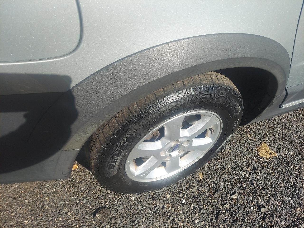 Volvo XC70 4dr Wgn 3.2L 2009