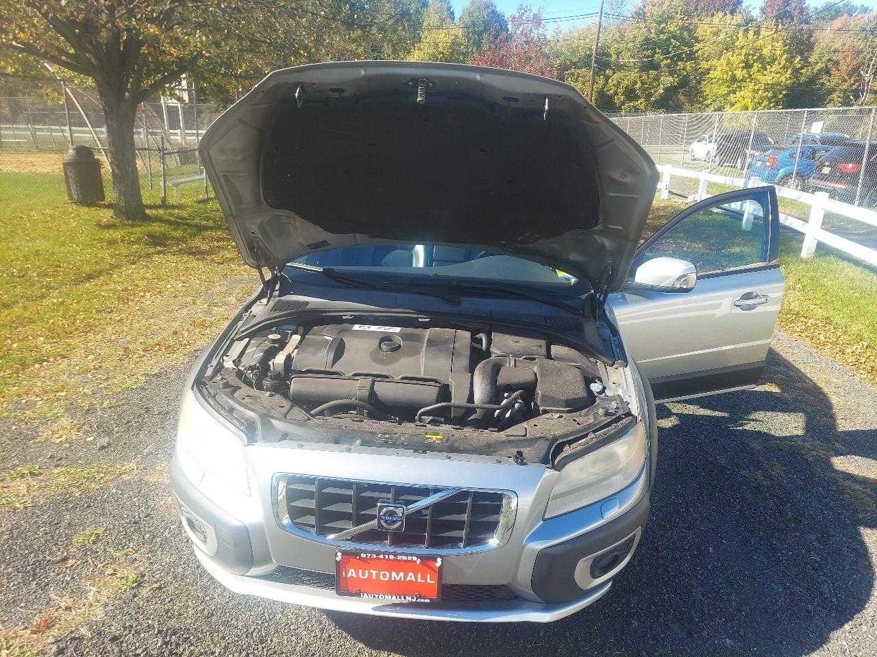 Volvo XC70 4dr Wgn 3.2L 2009