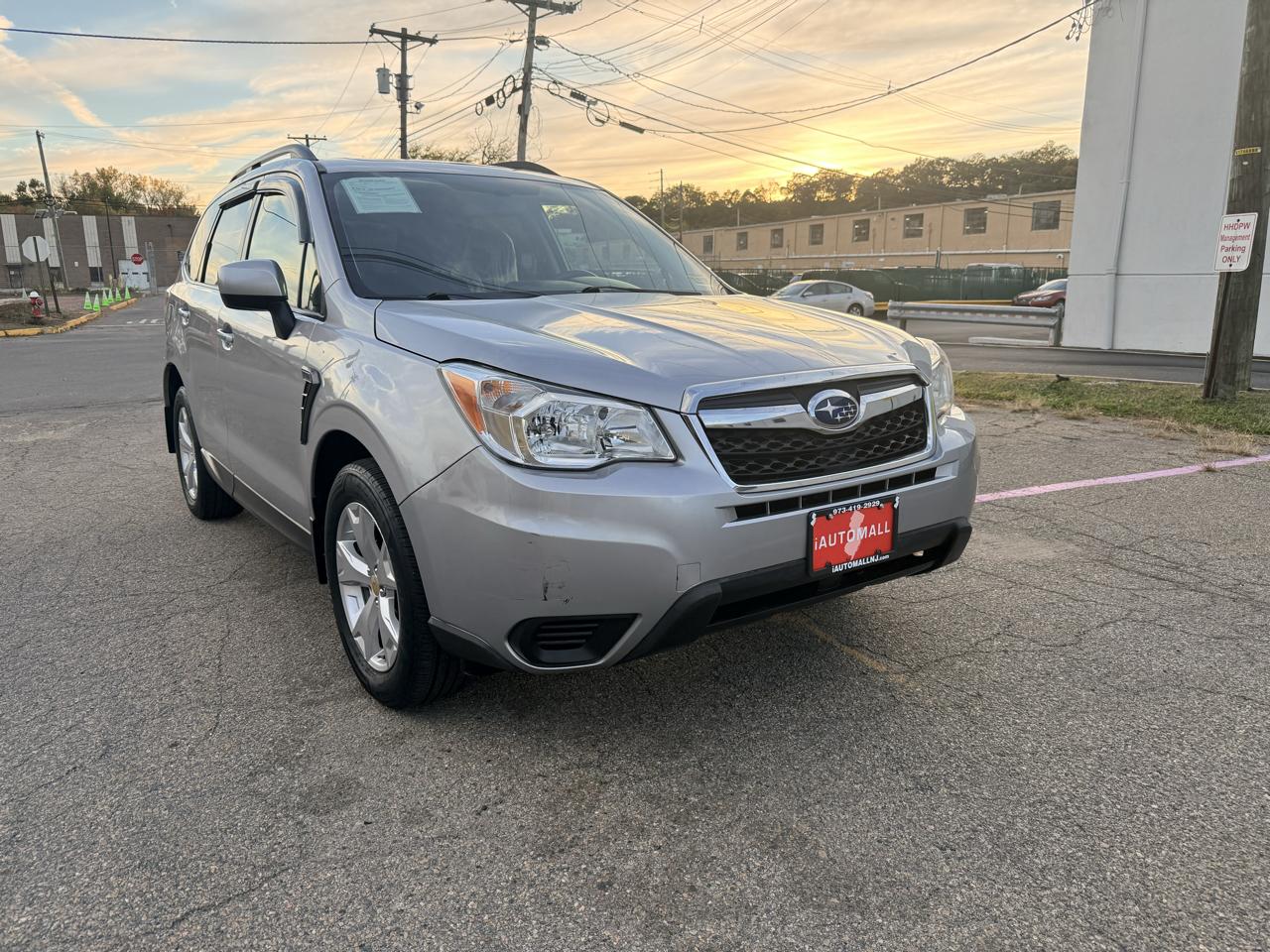 2015 Subaru Forester 4dr CVT 2.5i Premium PZEV