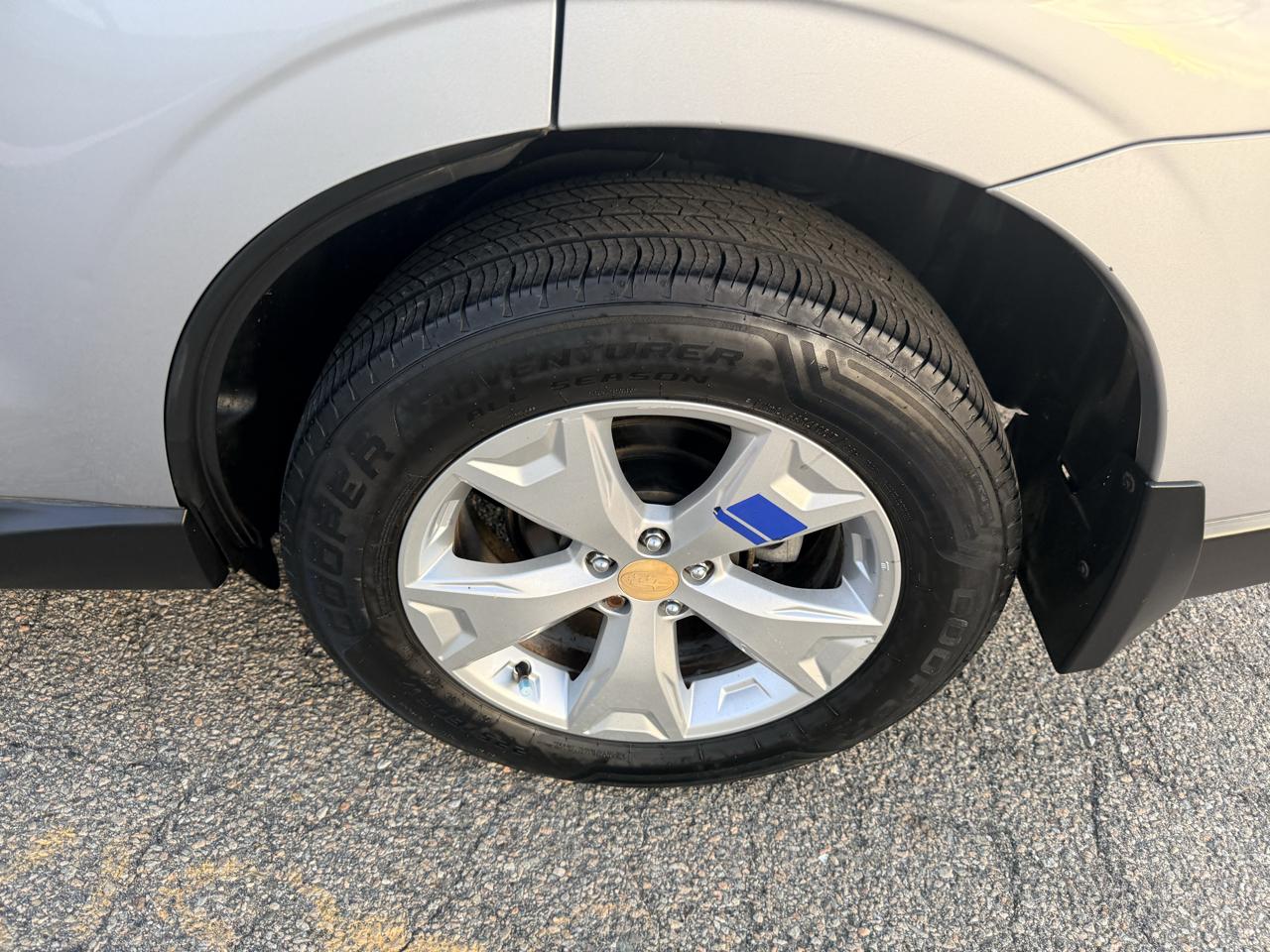 Subaru Forester 4dr CVT 2.5i Premium PZEV 2015