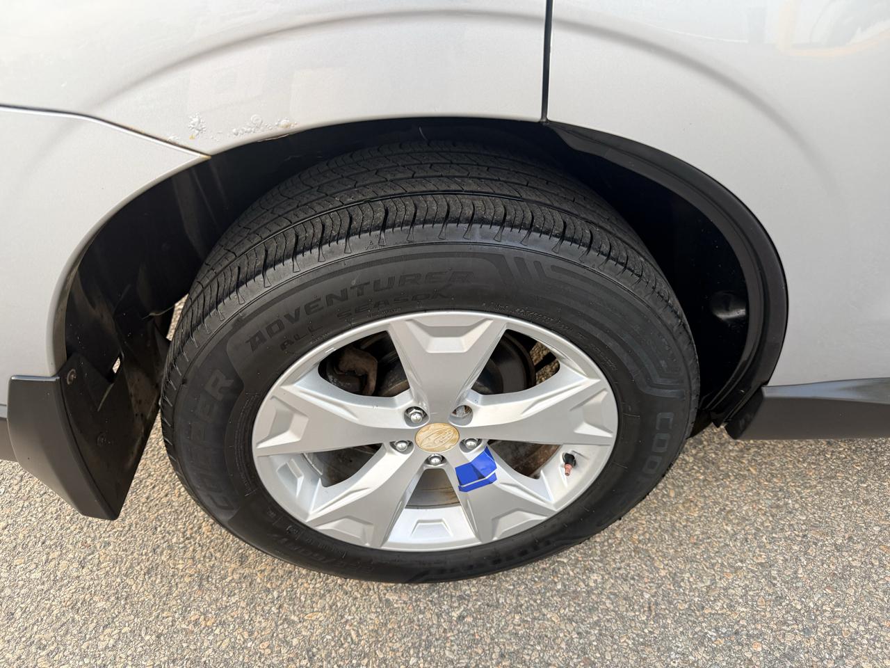 Subaru Forester 4dr CVT 2.5i Premium PZEV 2015