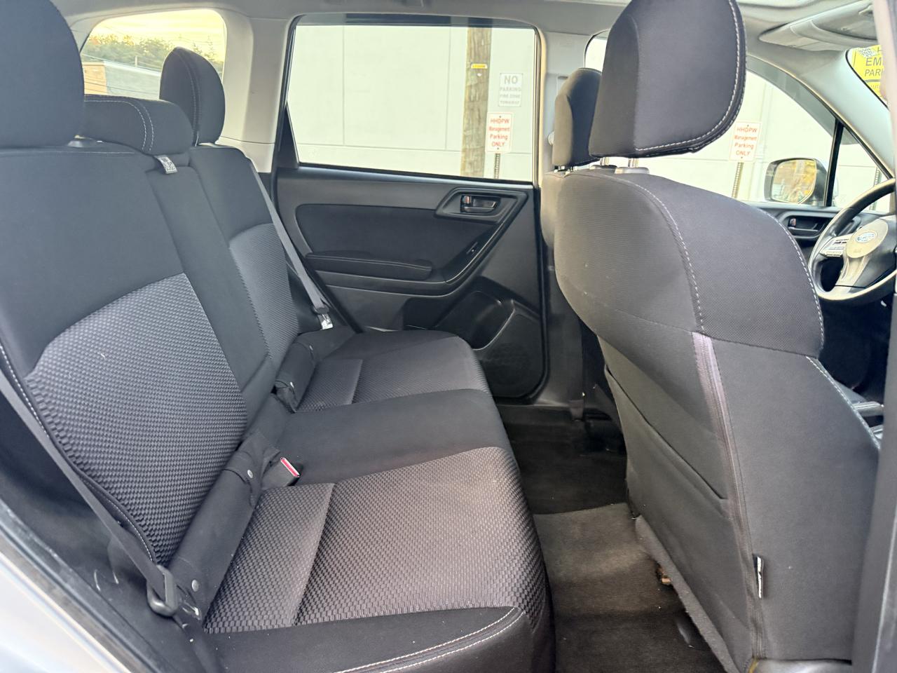 Subaru Forester 4dr CVT 2.5i Premium PZEV 2015