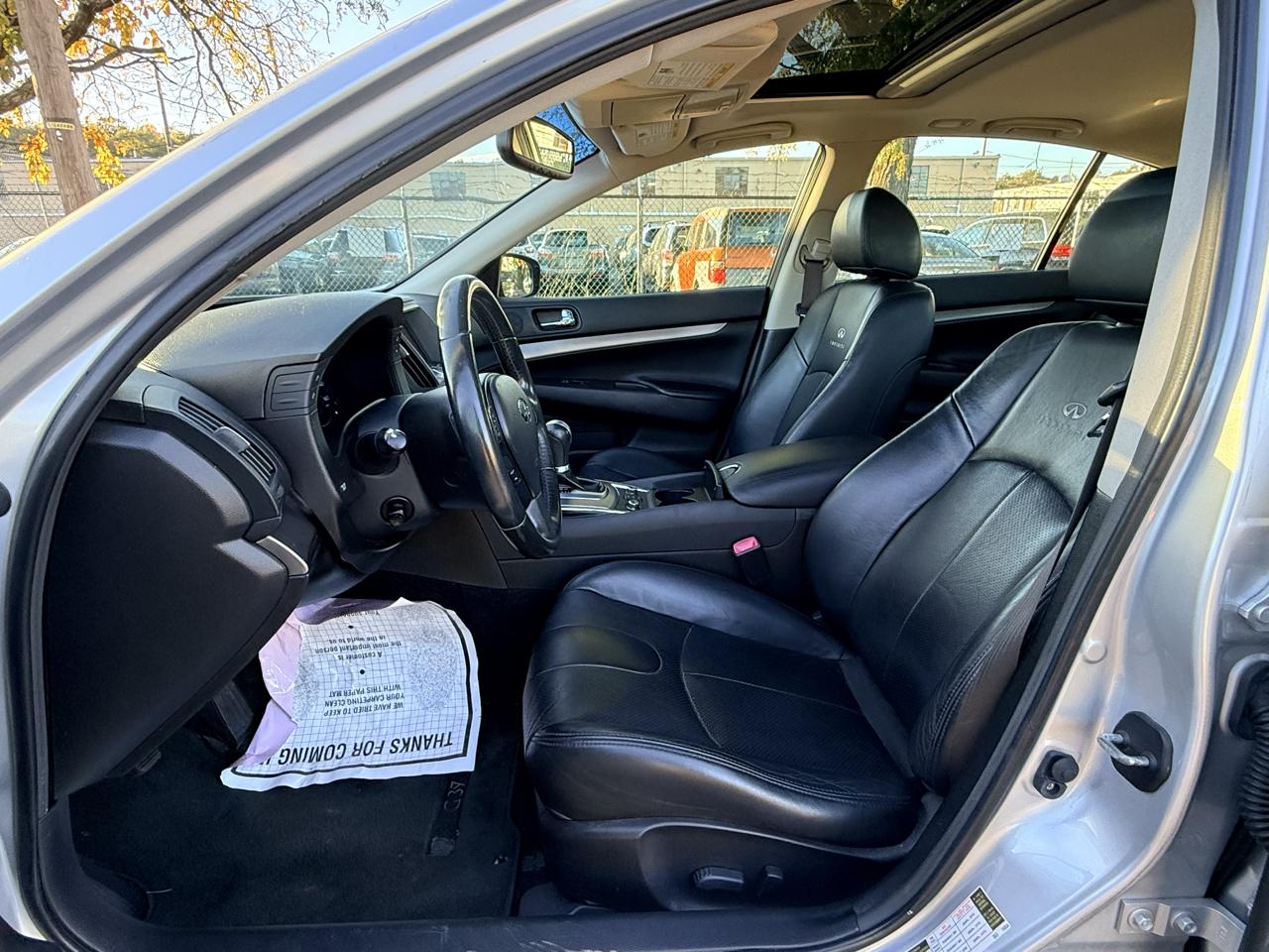 Infiniti G37 Sedan 4dr x AWD 2012