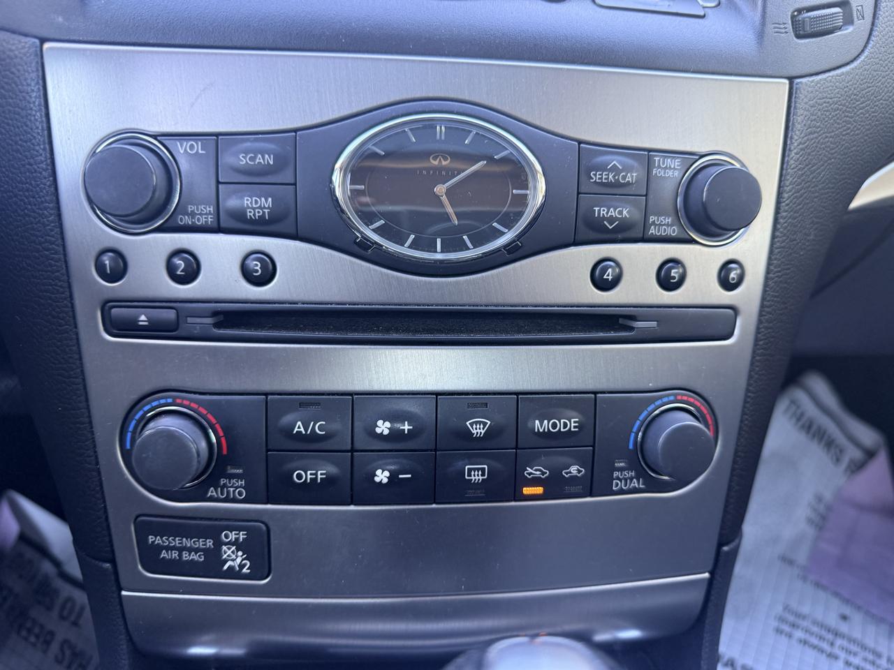 Infiniti G37 Sedan 4dr x AWD 2012