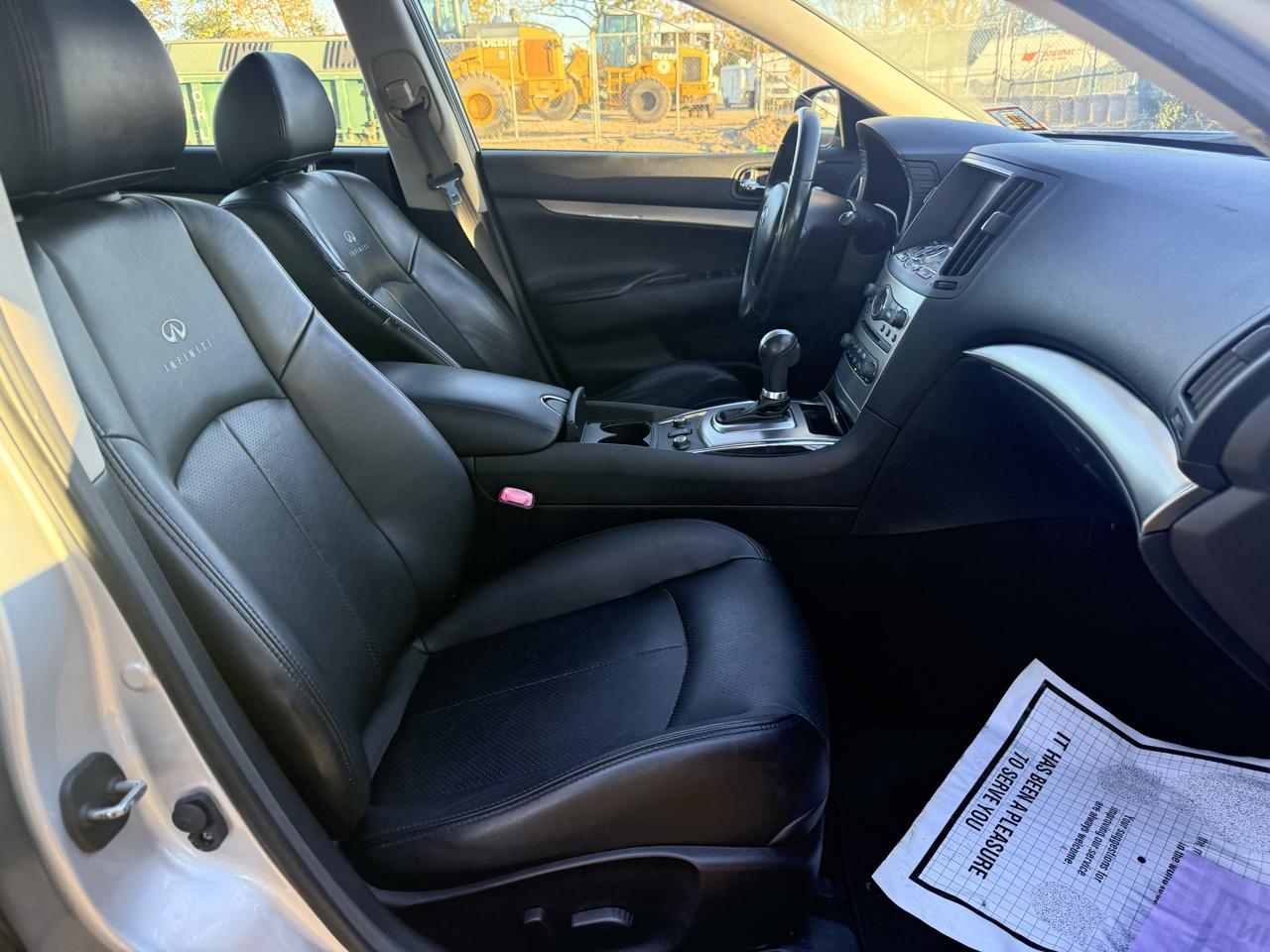 Infiniti G37 Sedan 4dr x AWD 2012