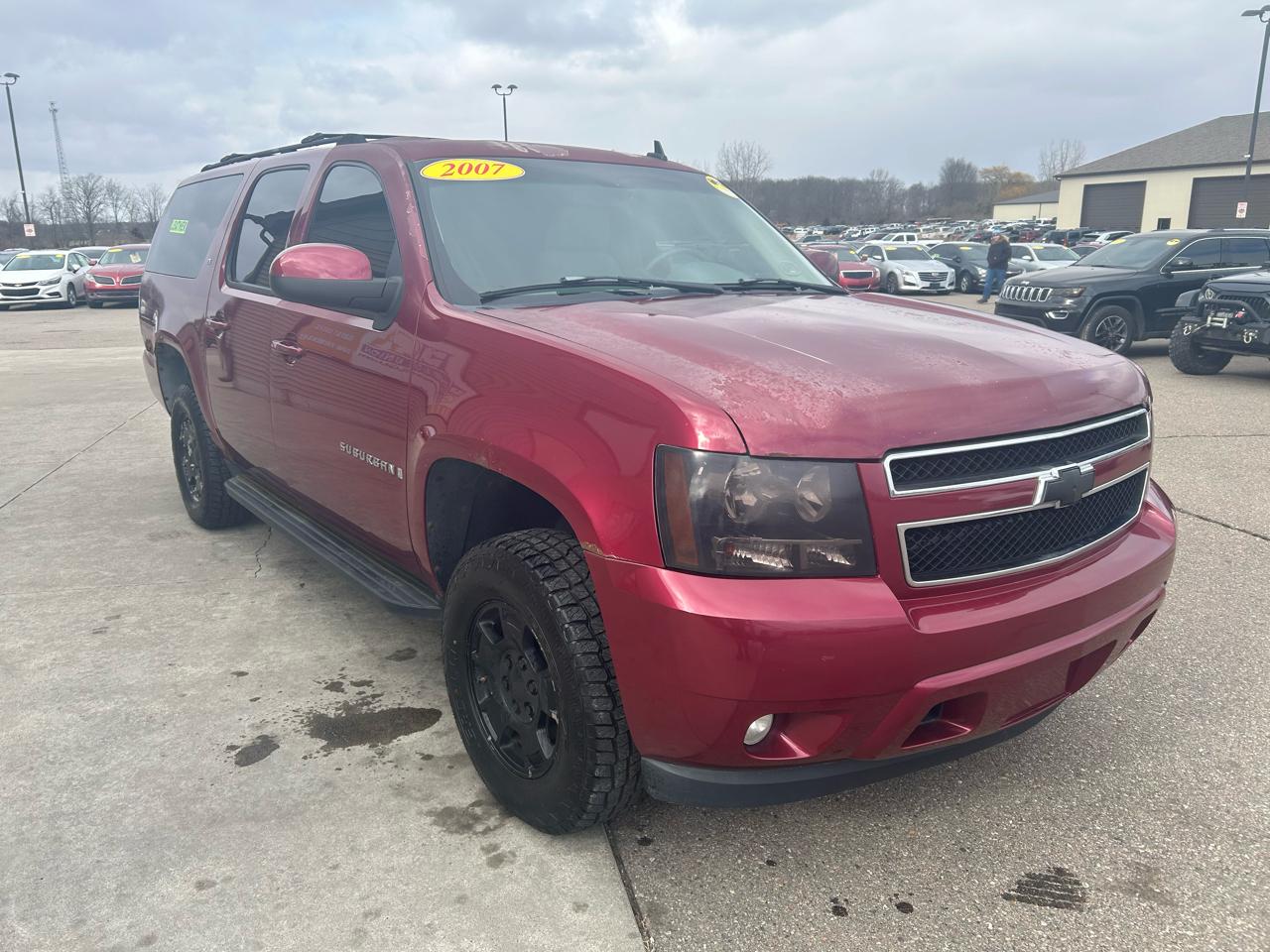 Chevrolet Suburban 4WD 4dr 1500 LT 2007