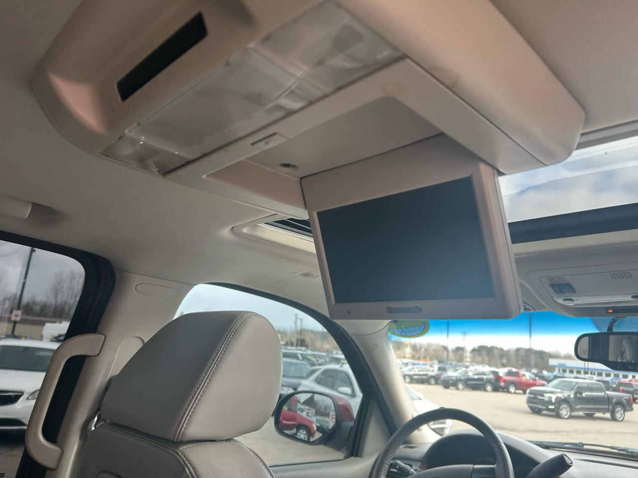 Chevrolet Suburban 4WD 4dr 1500 LT 2007