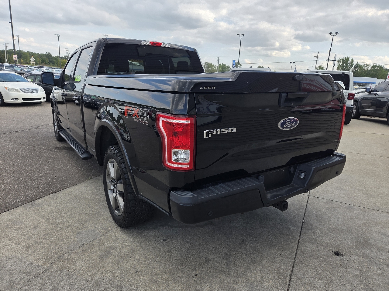 2016 Ford F-150 XLT photo 7