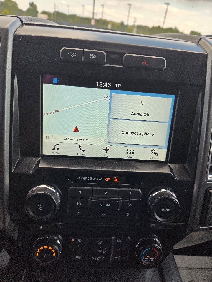 2016 Ford F-150 XLT photo 26