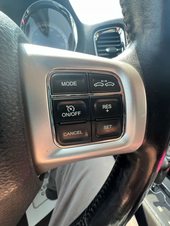 2011 Dodge Durango Citadel photo 18