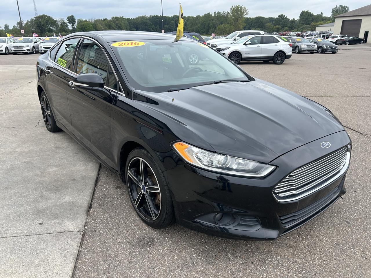 Ford Fusion SE 2016