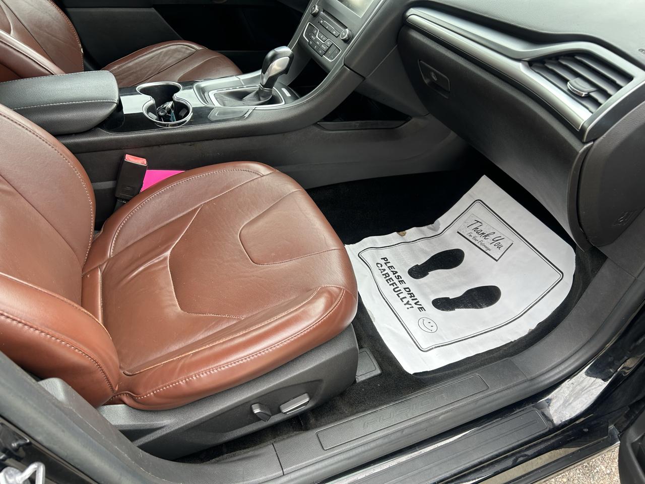 Ford Fusion SE 2016