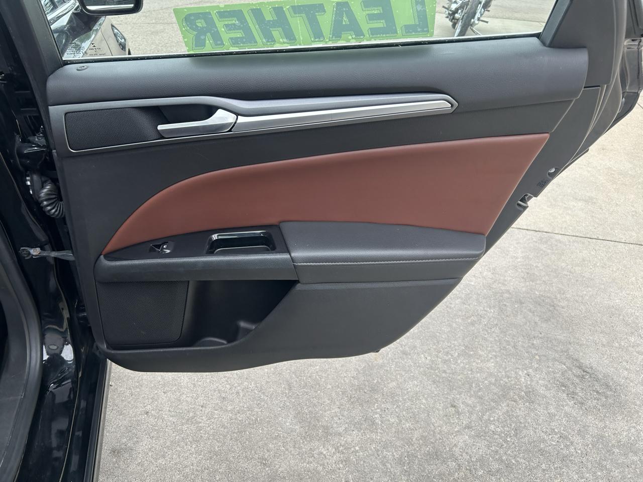 Ford Fusion SE 2016