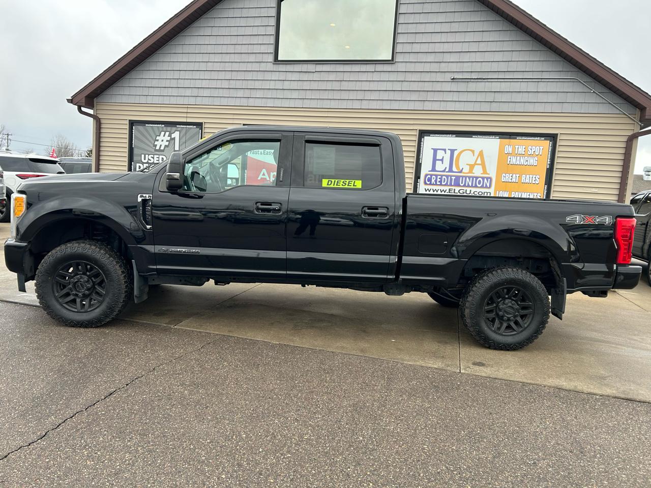 Ford F-250 SD Lariat Crew Cab 4WD 2017