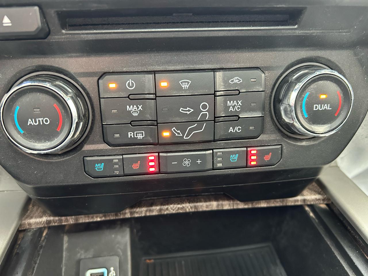 Ford F-250 SD Lariat Crew Cab 4WD 2017