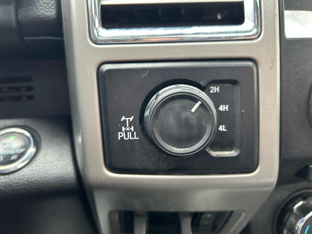 Ford F-250 SD Lariat Crew Cab 4WD 2017