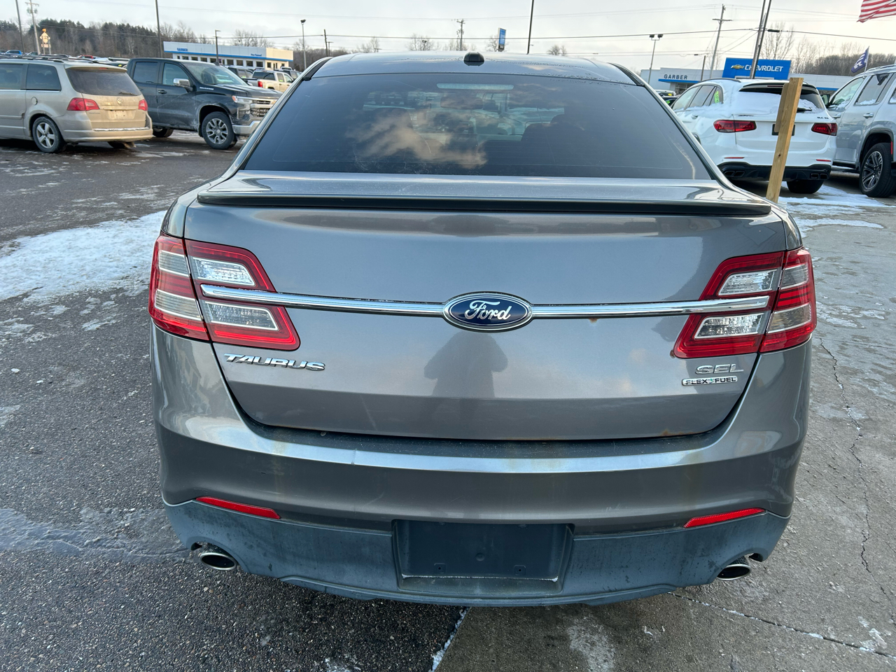 Ford Taurus SEL FWD 2013