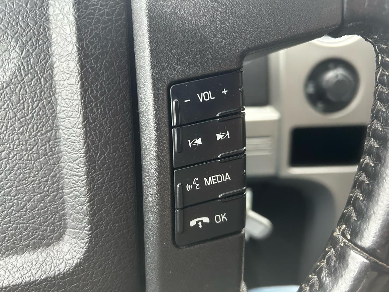 Ford F-150 XLT SuperCrew 4WD 2013