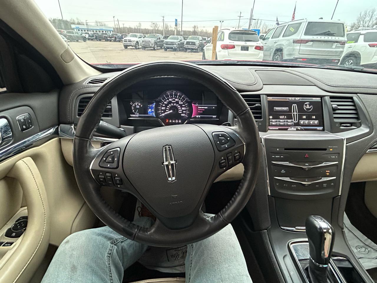 Lincoln MKS AWD 2015