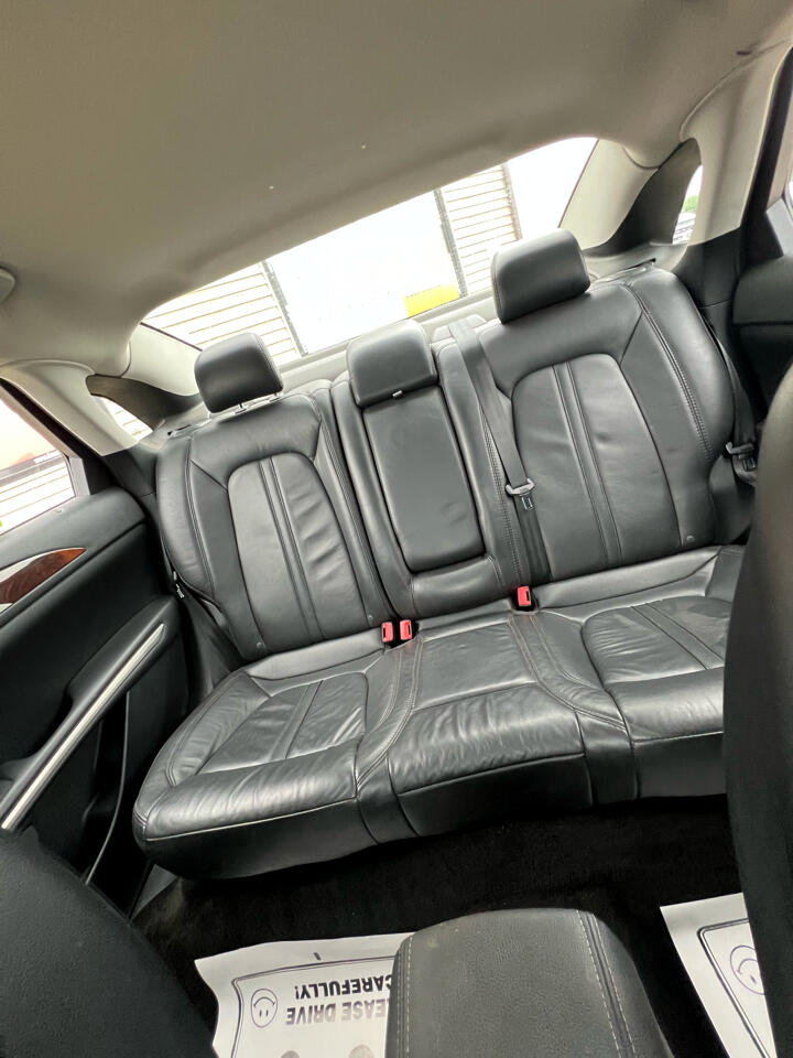 2015 Lincoln MKZ Hybrid photo 23