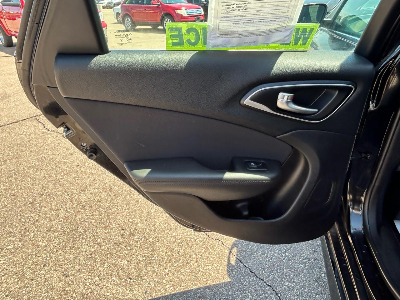 Chrysler 200 Limited 2015