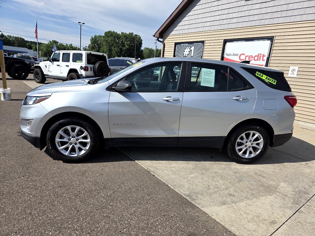 2020 Chevrolet Equinox LS photo 8