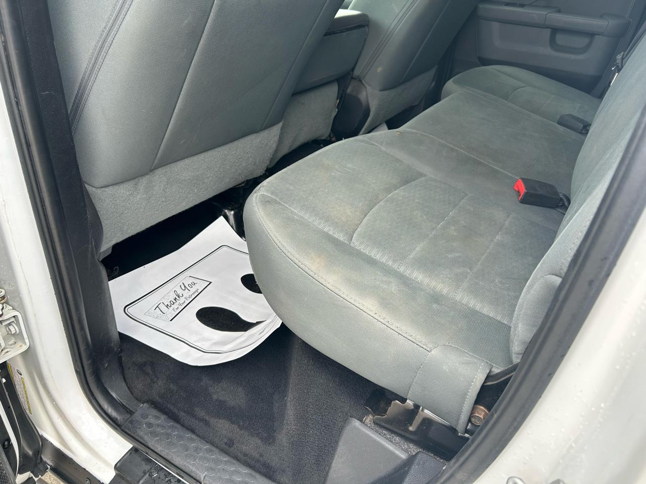 RAM 1500 SLT Quad Cab 4WD 2015