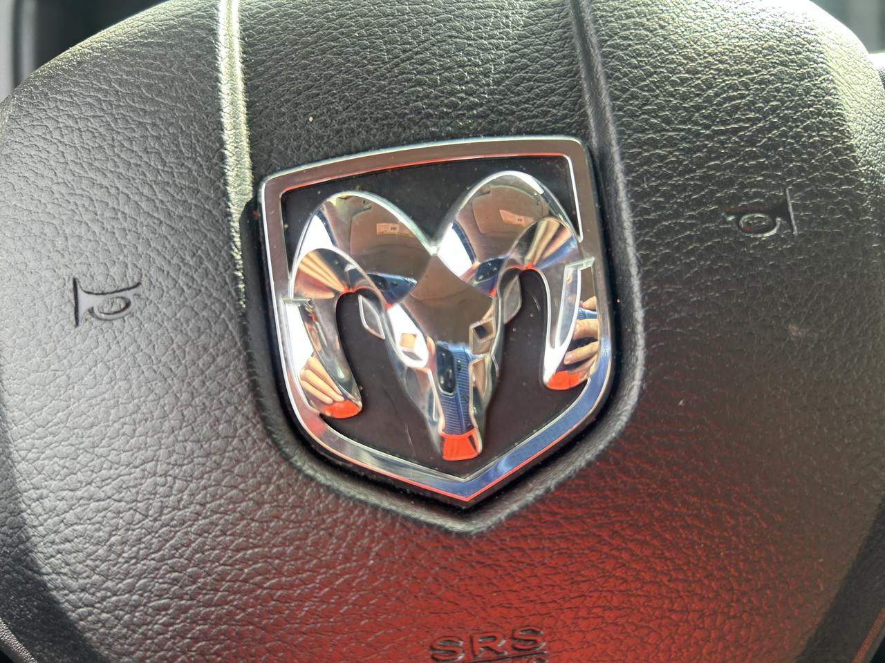 RAM 1500 Tradesman Quad Cab 4WD 2017